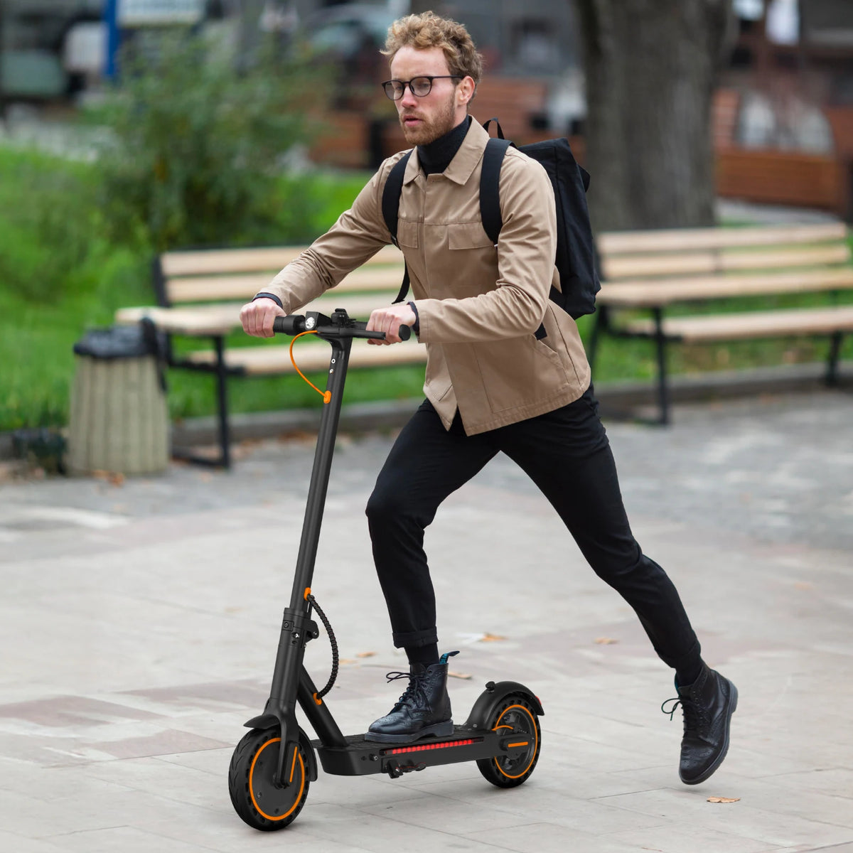 Osboo 550W Electric Scooter 19MPH Top Speed Foldable Commuter