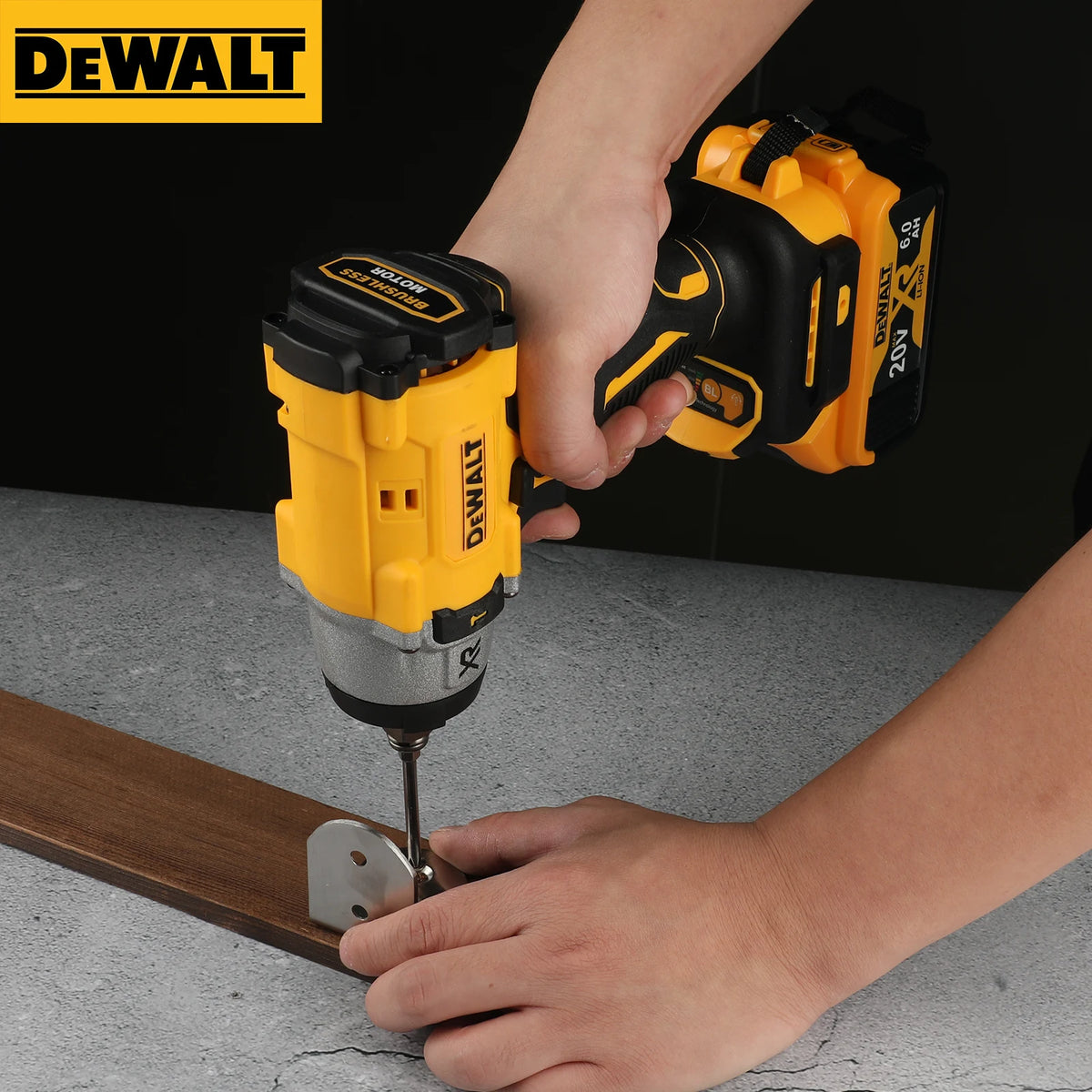 Dewalt Dcf922 Brushless 20V MAX Atomic Cordless Impact Wrench